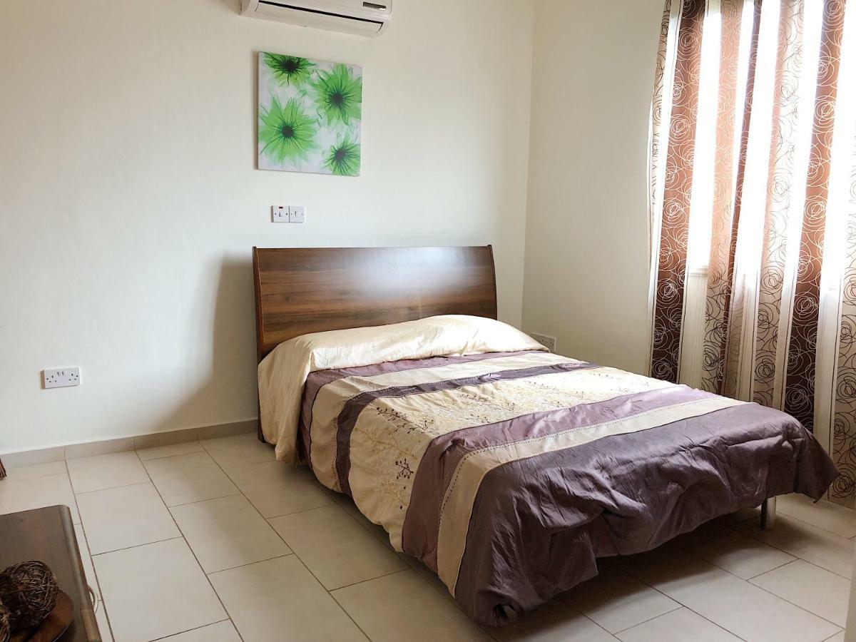 King'S Gardens Apartment Paphos Extérieur photo